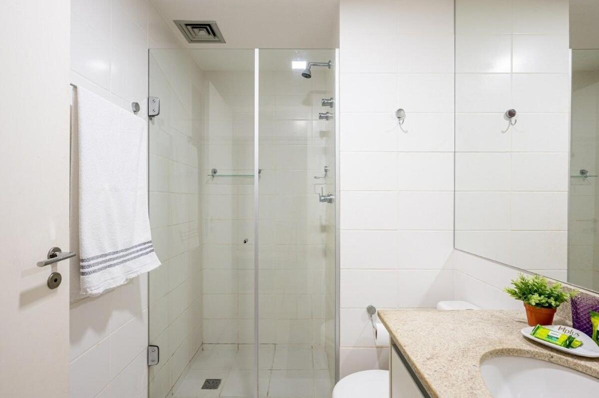 Apartamento V708 Flat Em Bsb Exclusivo Wi-fi Academia Pratico *